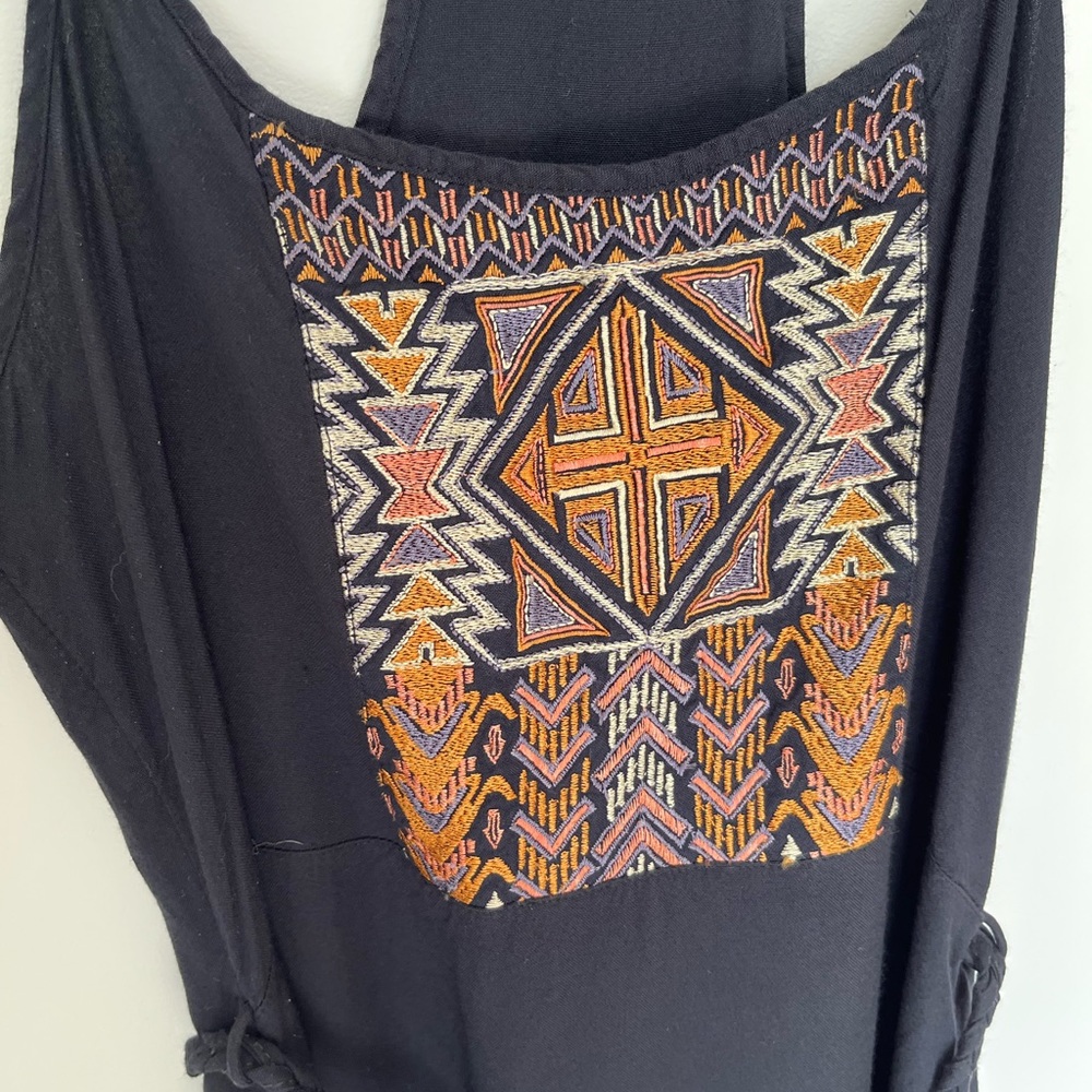 ELEMENT Black Maxi Dress with Geometric Pattern on Bodice Sz Medium